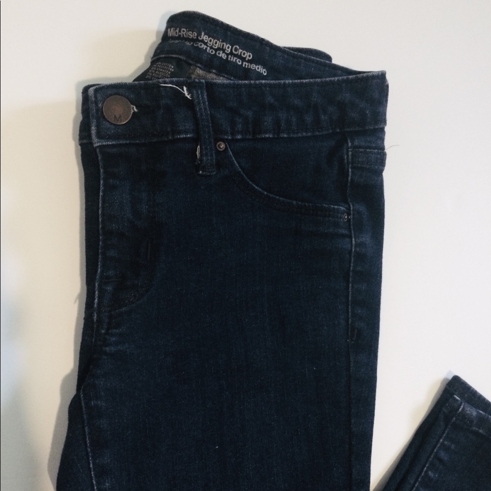 Mid Rise Crop Jeggings
